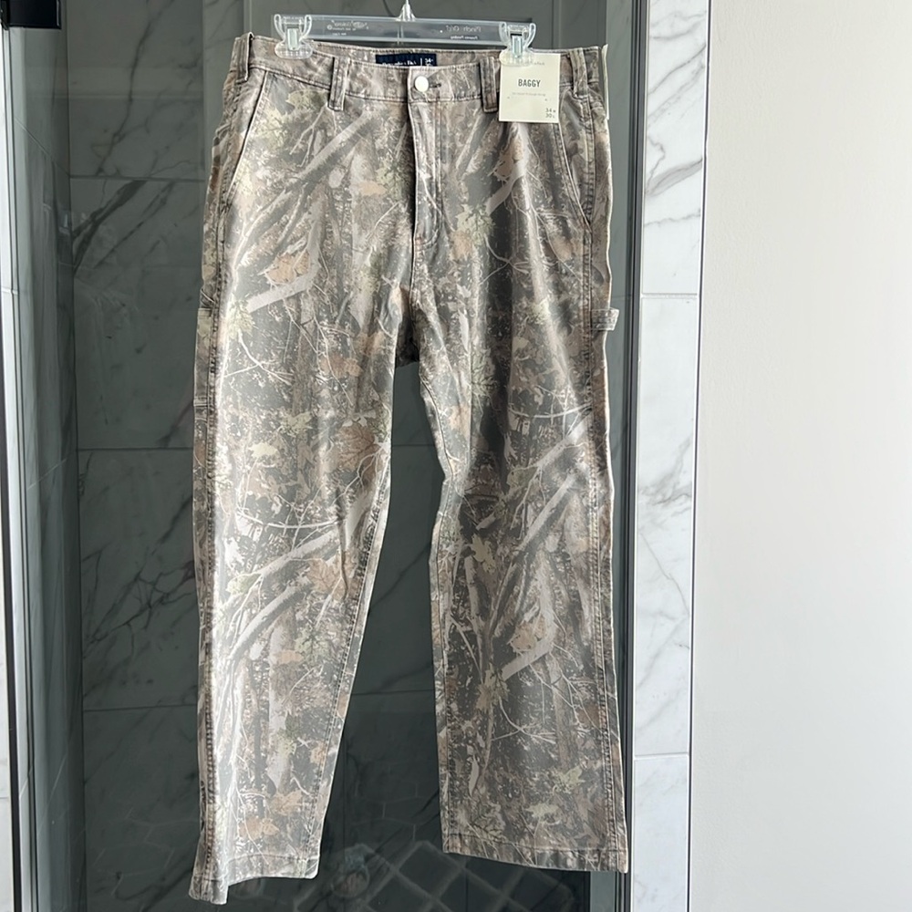 Camo pants